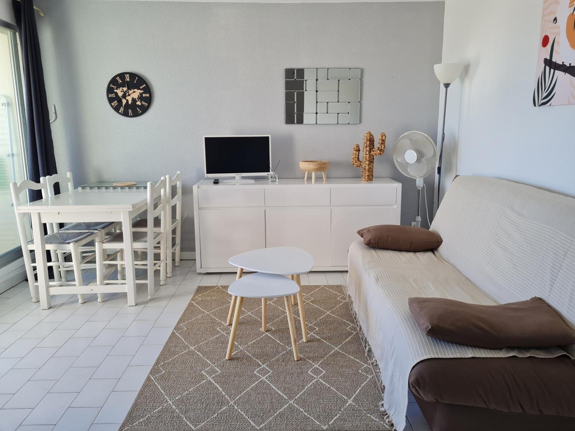 Magnifique Vue Mer Pour Ce T2 Avec Piscine 생시프리앙 외부 사진
